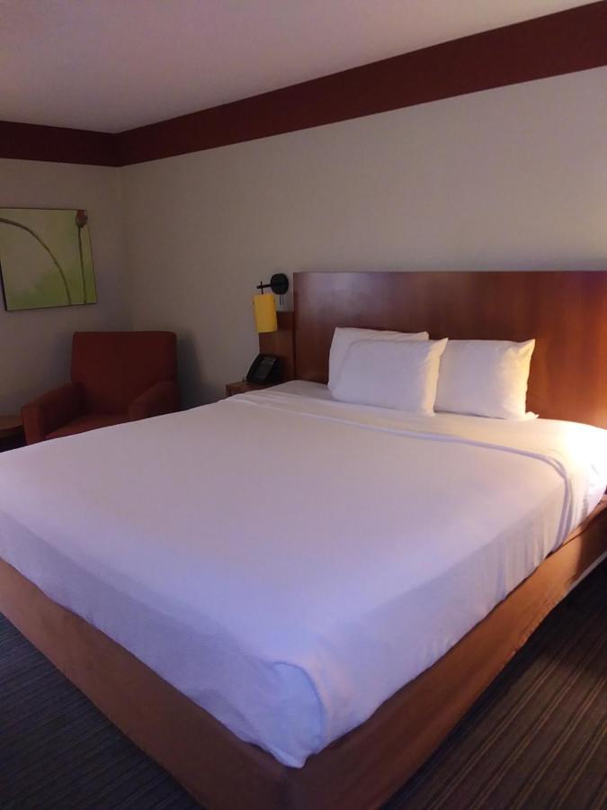 Travelodge By Wyndham Columbus State University Exteriér fotografie